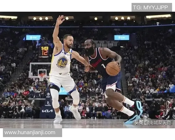 98-79！库里19分8助，哈登15中6，勇士轻取快船迎两连胜